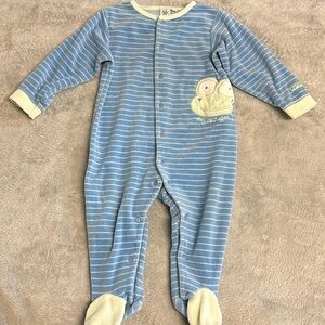 Gagou Tagou - Velour Footed  Sleeper. Size 24 months